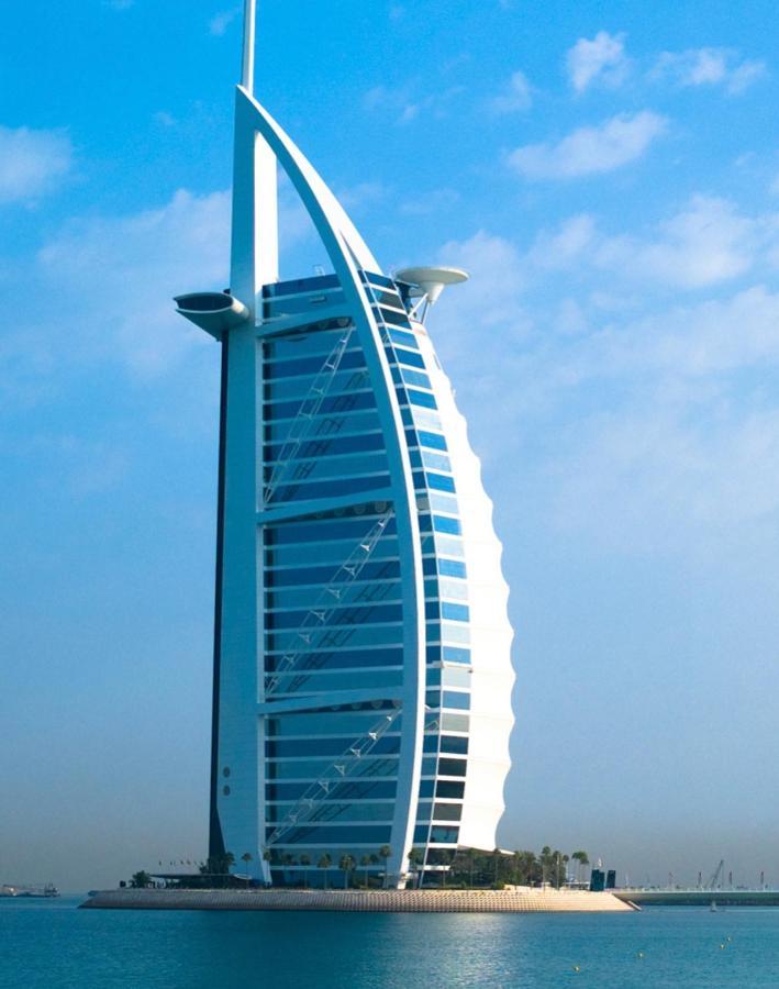 Elegance Hostel Dubai Esterno foto